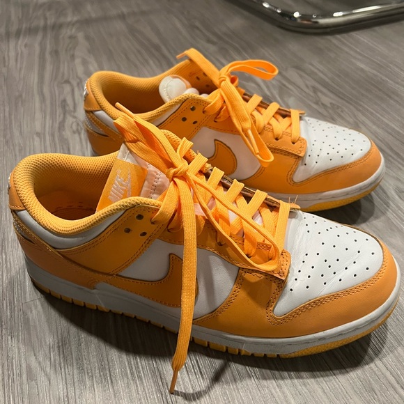 Nike dunks - Picture 3 of 4